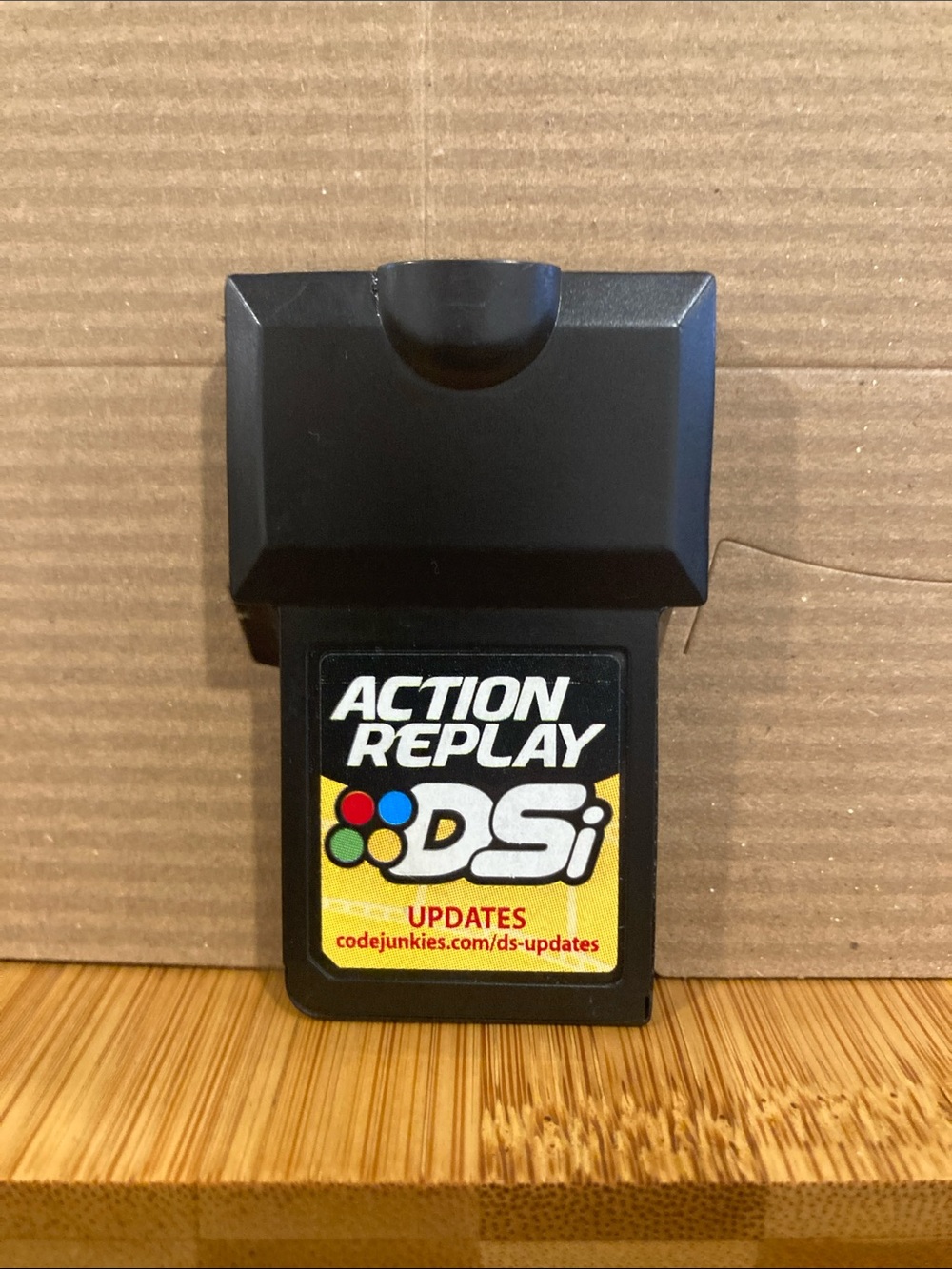 Action Replay DSi updates cartridge